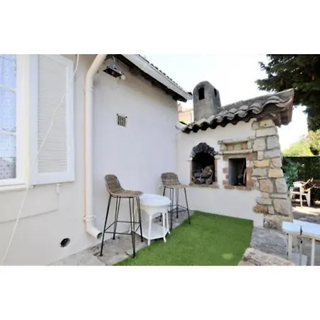 펜션 Maison Provencale Vue