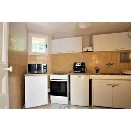 Maison Provencale Vue 발로리스